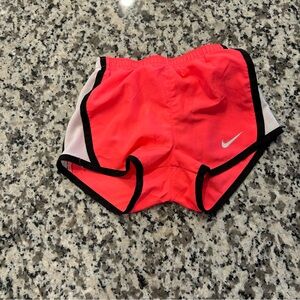 Nike Dri-Fit Pink 3T